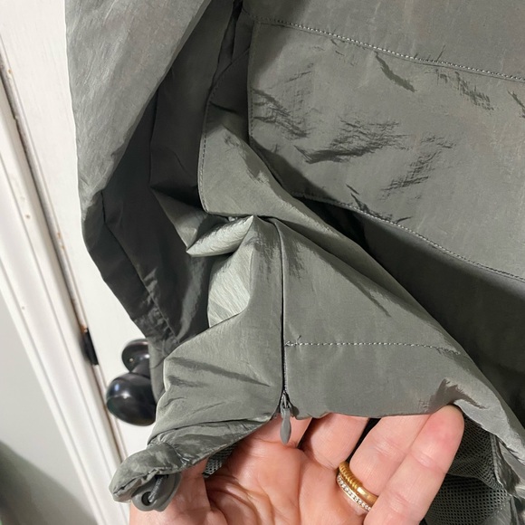 NWT Alphalete Wind Breaker Jacket - Picture 9 of 11